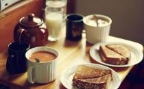 早餐吃太快患癌风险高！早餐不能这样吃！