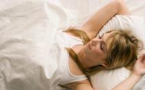 不良睡姿容易导致食道癌